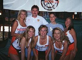 Bear, DJ and the Hooters Girls